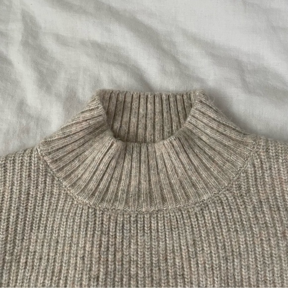 Bailey/44 SMALL Fuzzy Cozy Mockneck Sweater color block cream brown - Picture 3 of 7